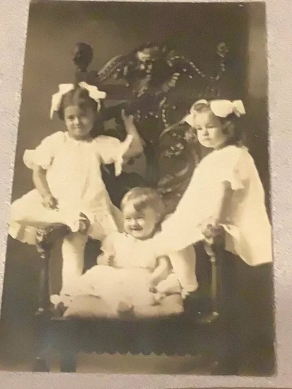 1904 Full photo postcard with children